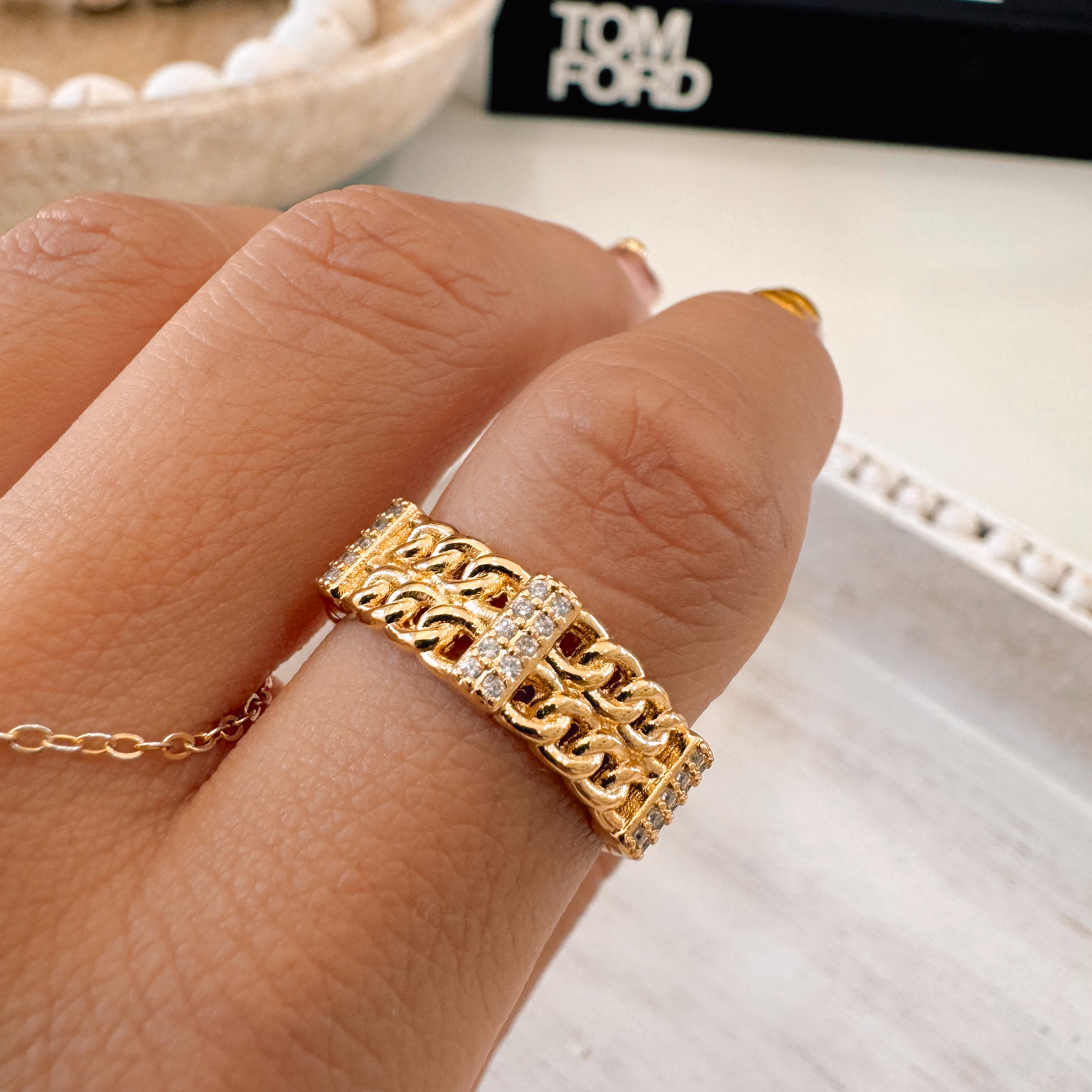 Linked CZ Ring