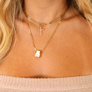 Pure Bliss Pearl Hearring Bone Necklace