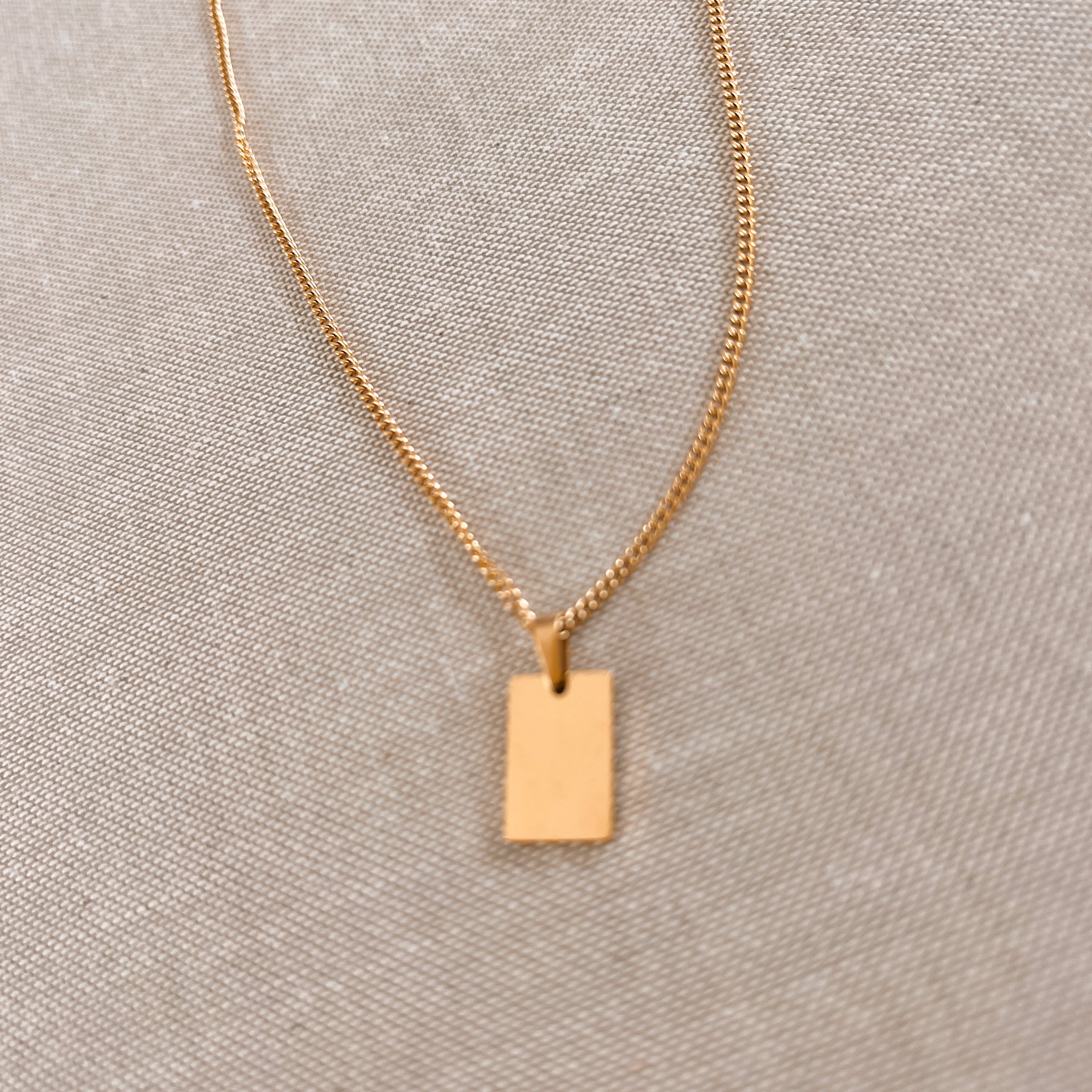 Rectangle Engraving Necklace