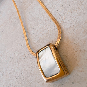 Pure Bliss Pearl Hearring Bone Necklace