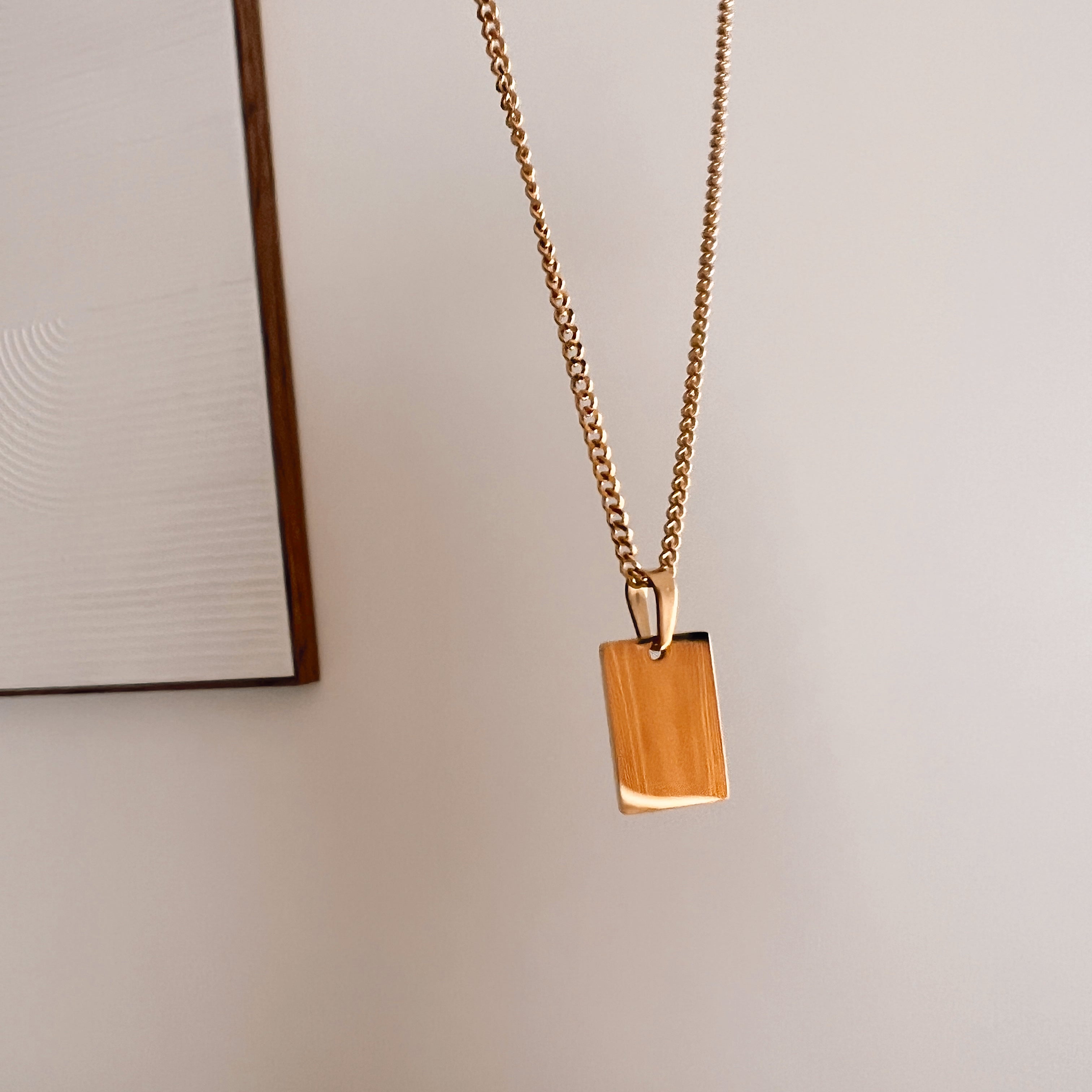 Rectangle Engraving Necklace