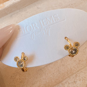 D-Land Date CZ Ear Huggies