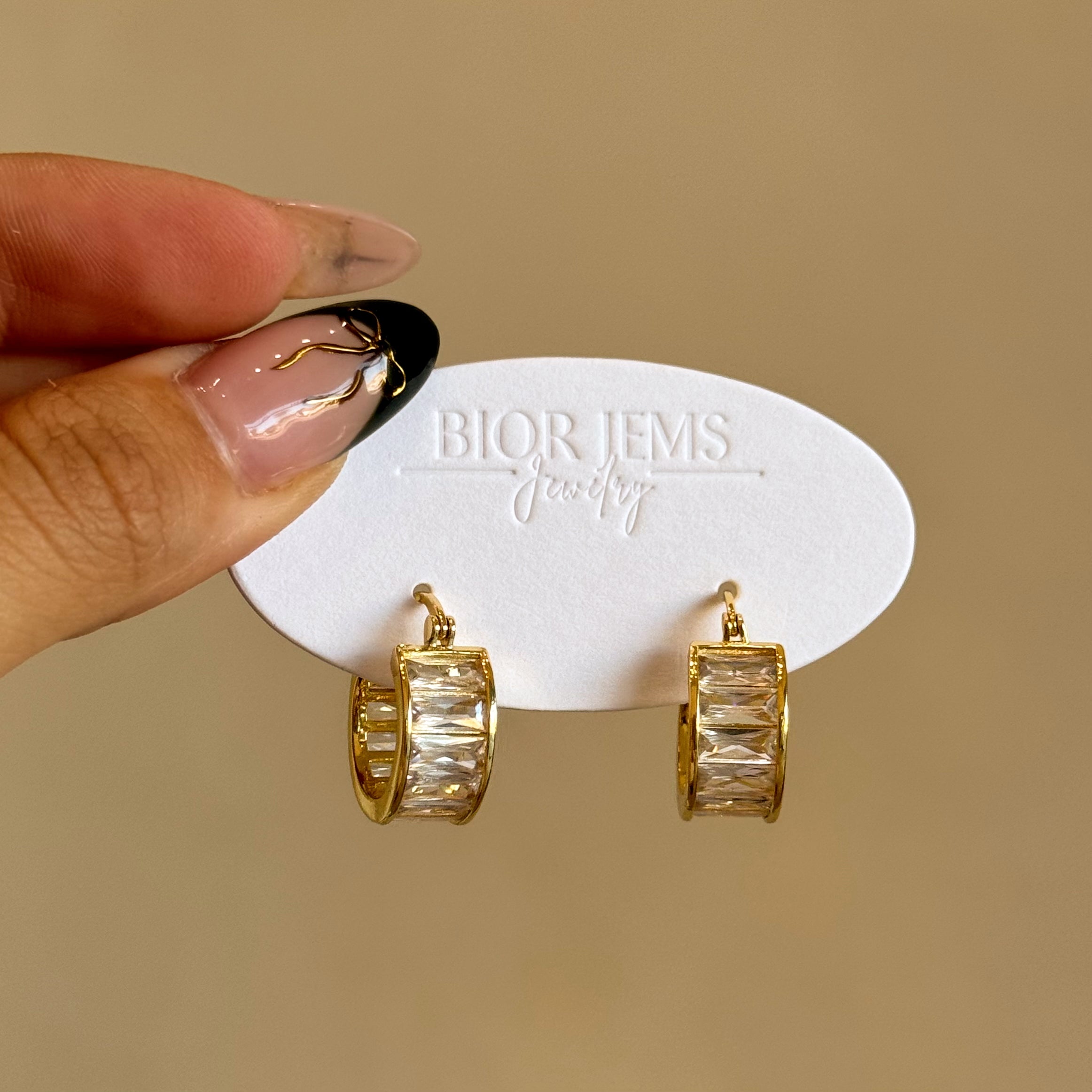 Fa La La Mini CZ Huggies