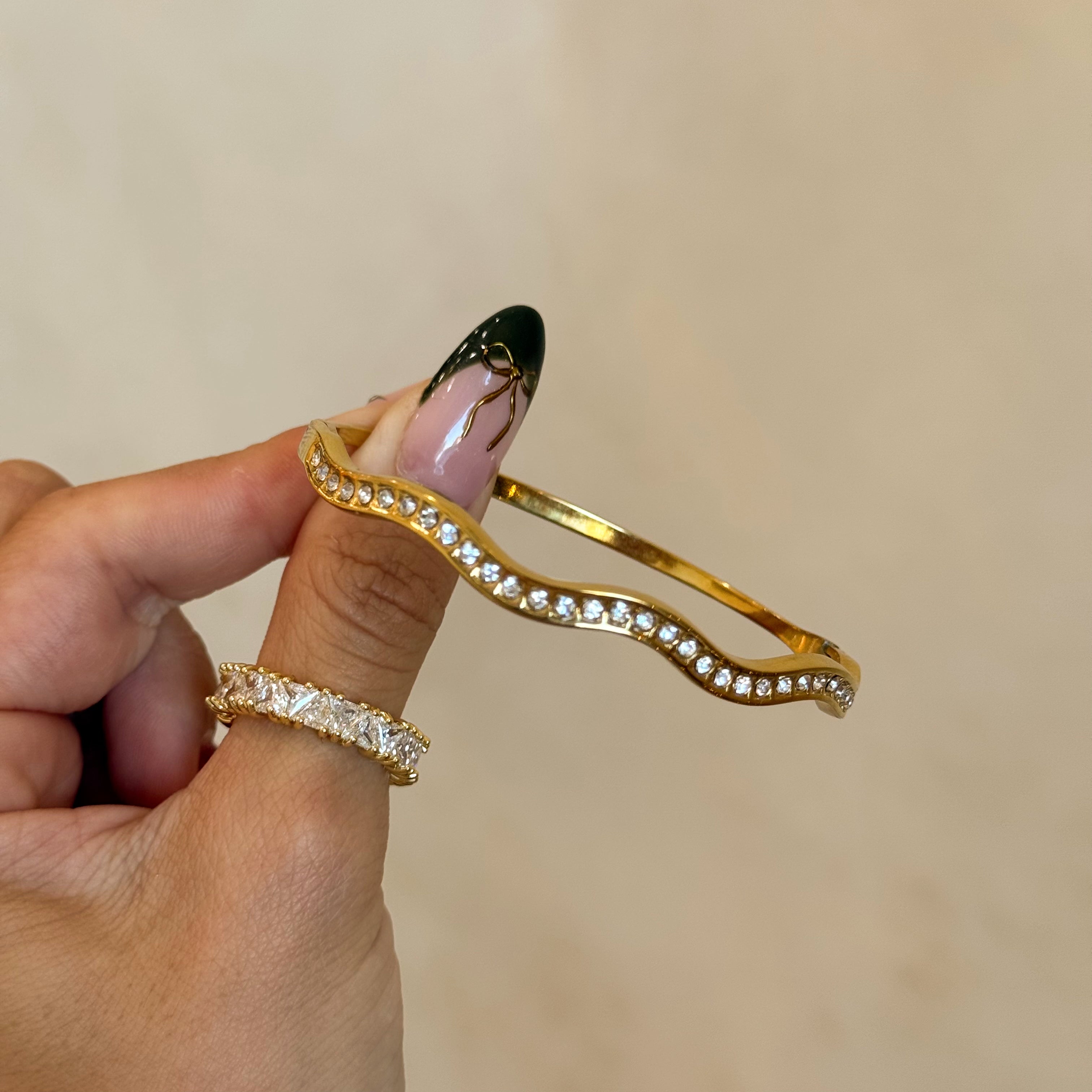 Frosty CZ Wavy Bangle